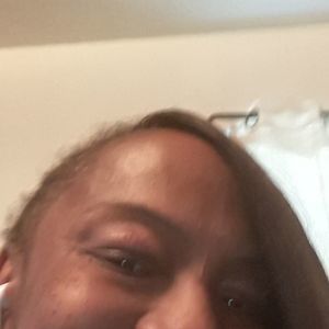 Meet your Posher, Cassandra